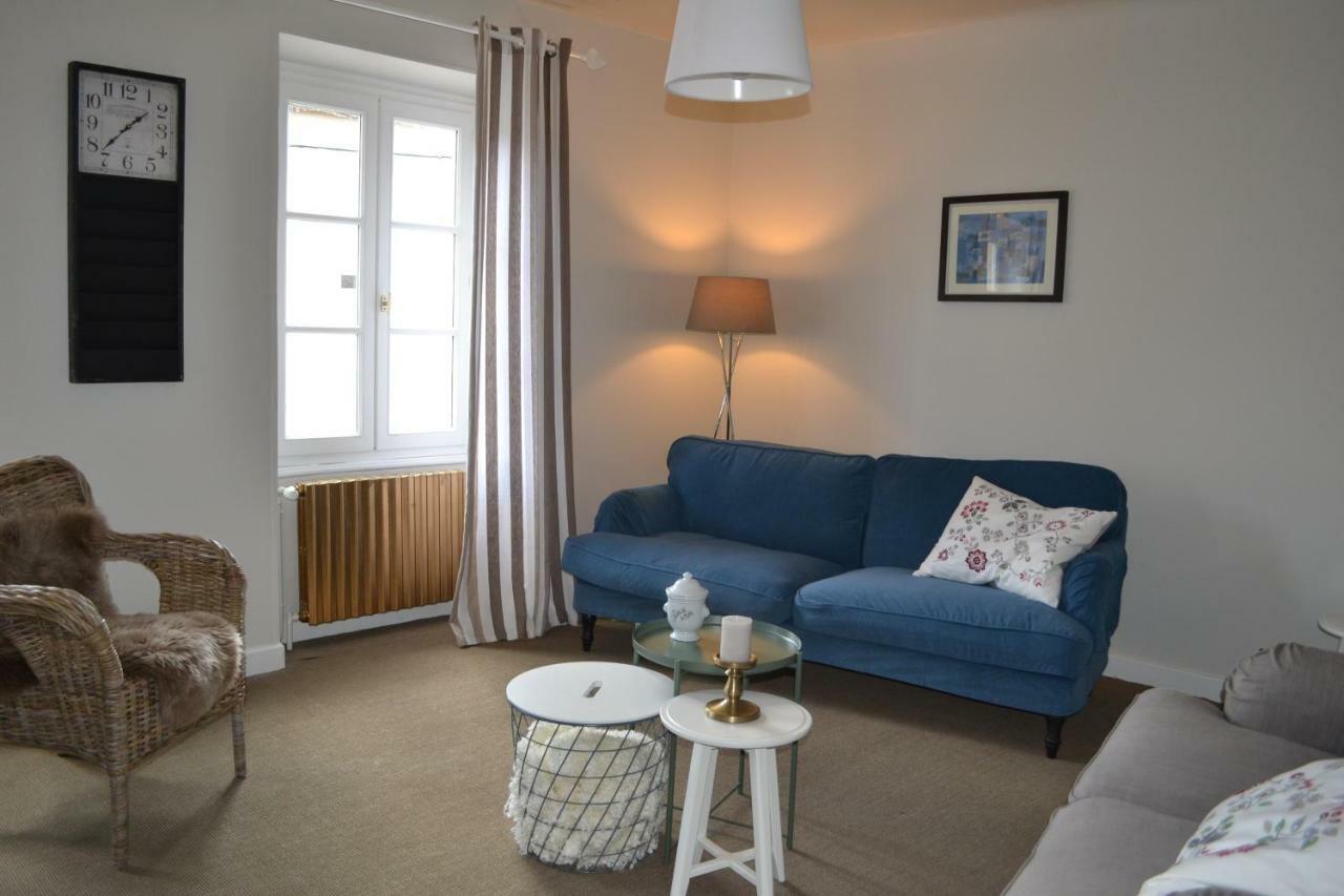 Appartement Passe Partout Lucenay-l'Eveque Екстериор снимка