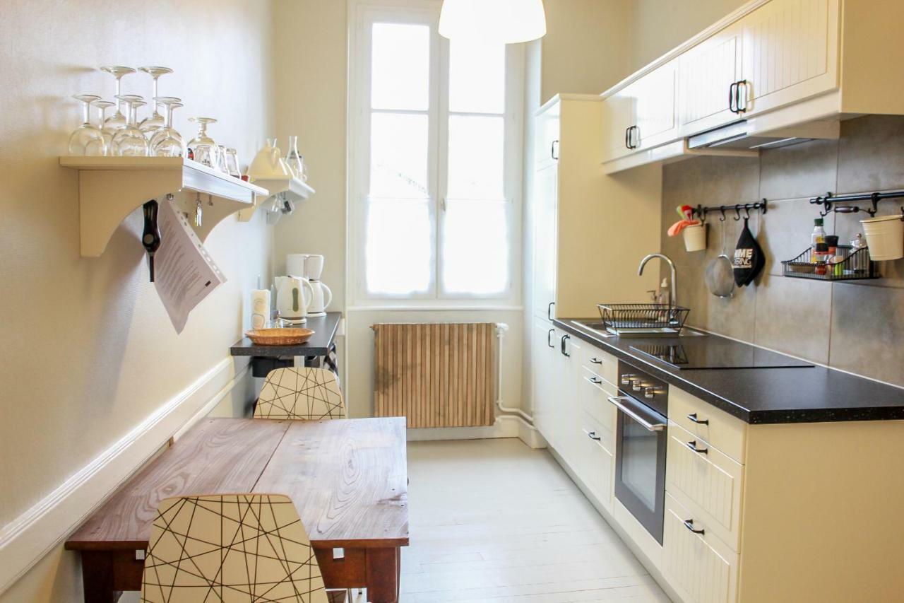 Appartement Passe Partout Lucenay-l'Eveque Екстериор снимка